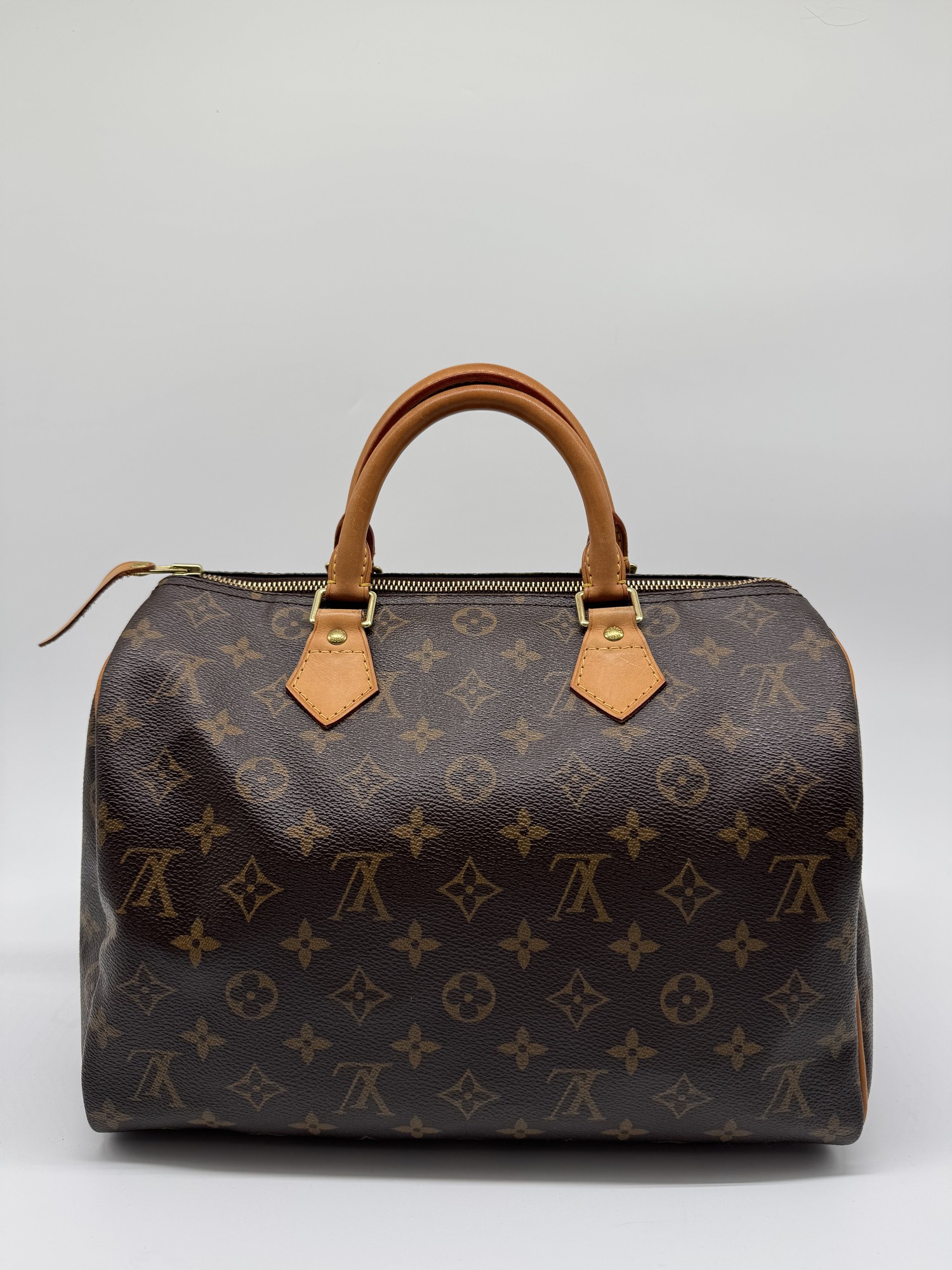 Louis Vuitton Monogram Speedy 30 Handbag