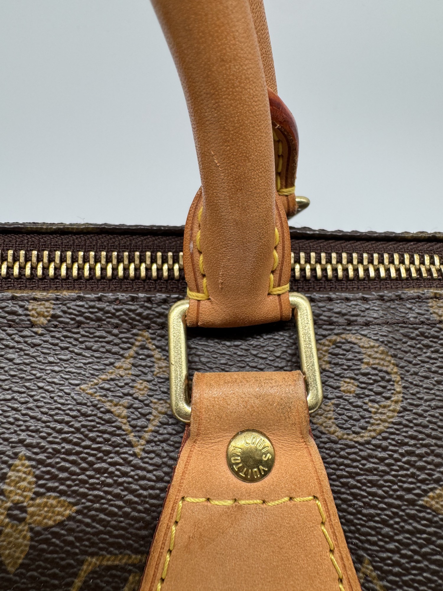 Louis Vuitton Monogram Speedy 30 Handbag
