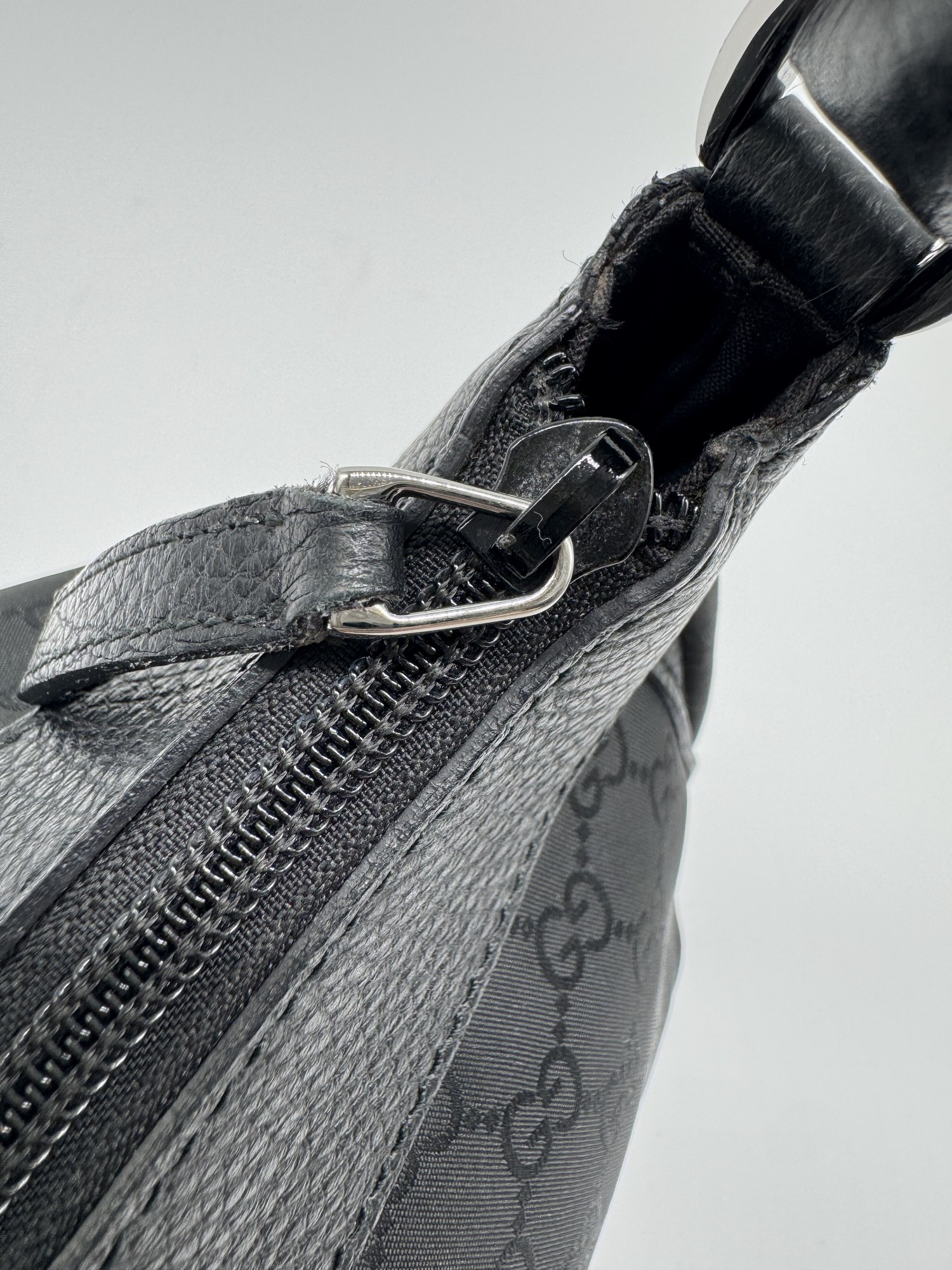 Gucci GG Canvas Abbey D-Ring Black Monogram Shoulder Bag