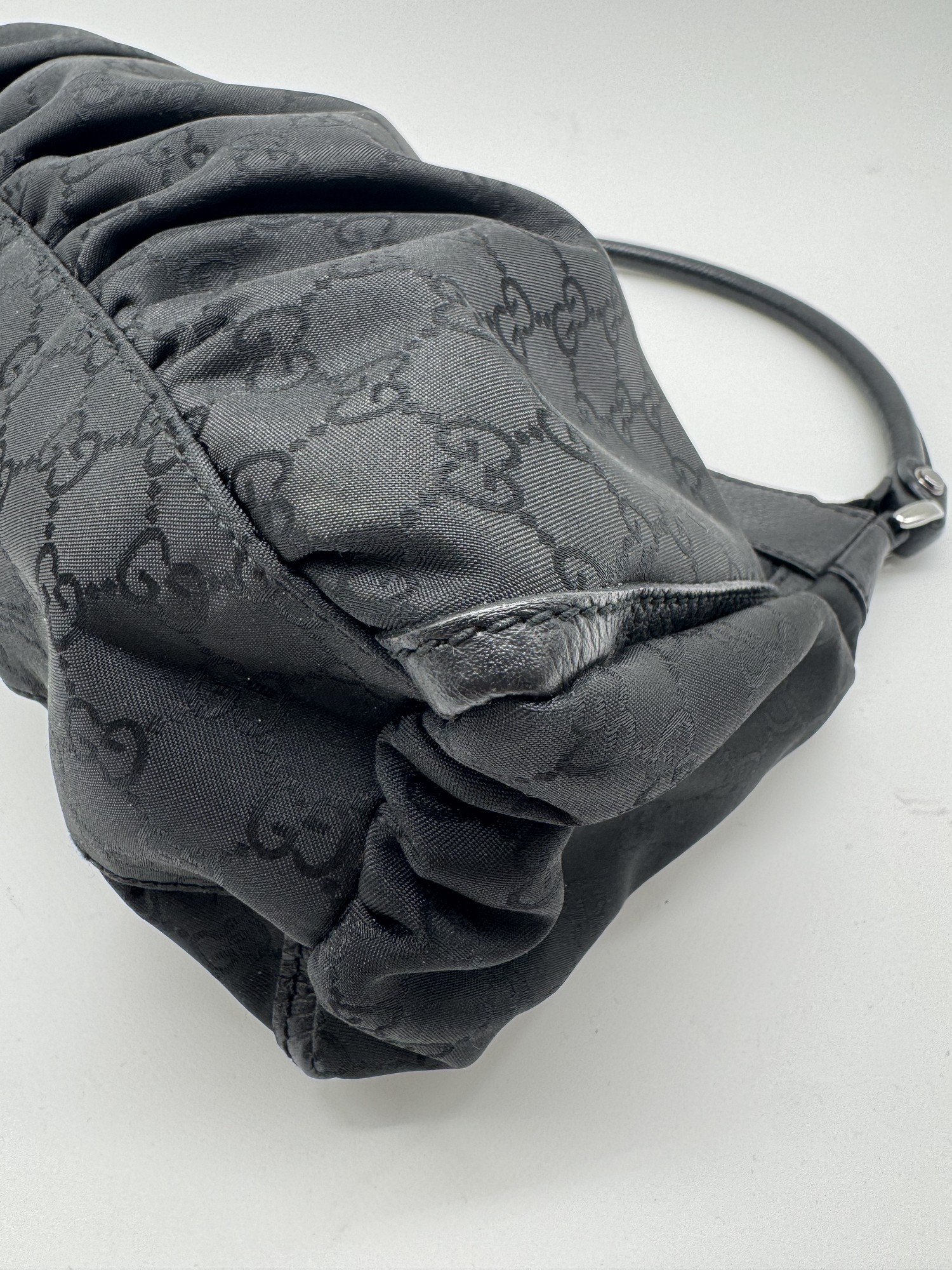 Gucci GG Canvas Abbey D-Ring Black Monogram Shoulder Bag