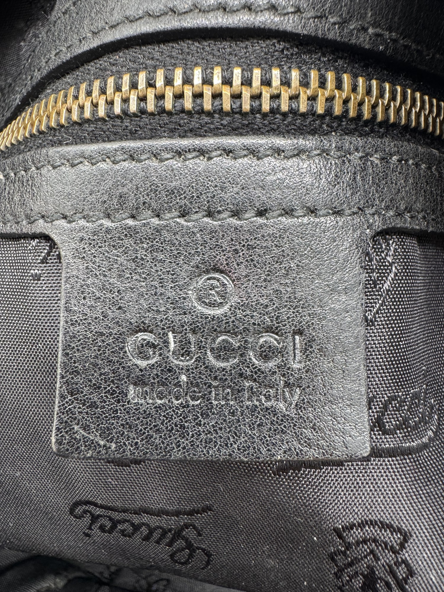 Gucci Babouska Black Leather Heart Hobo Shoulder Bag