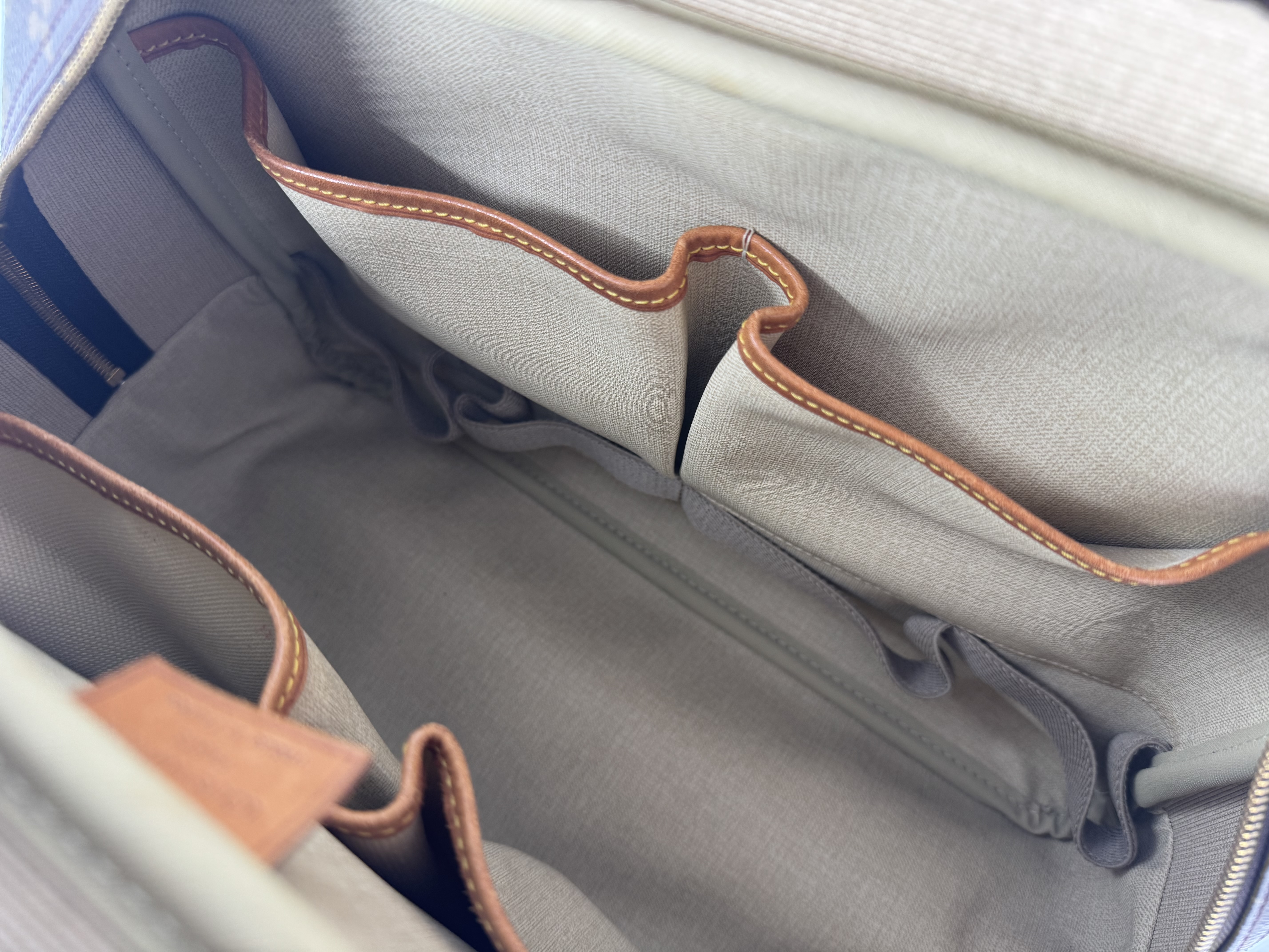 Louis Vuitton Monogram Deauville Handbag