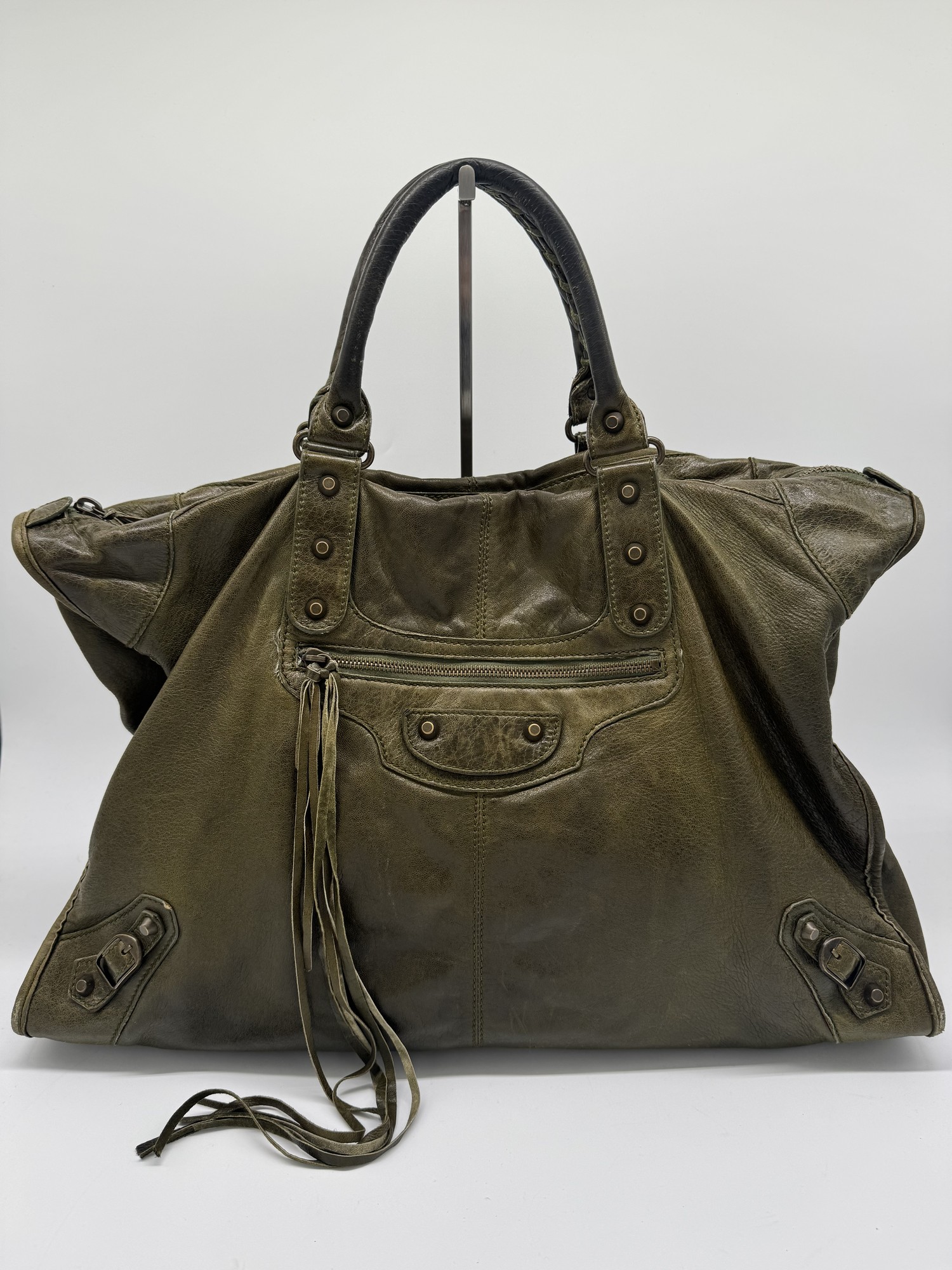 Balenciaga Classic Weekender Bag – Olive Green Leather