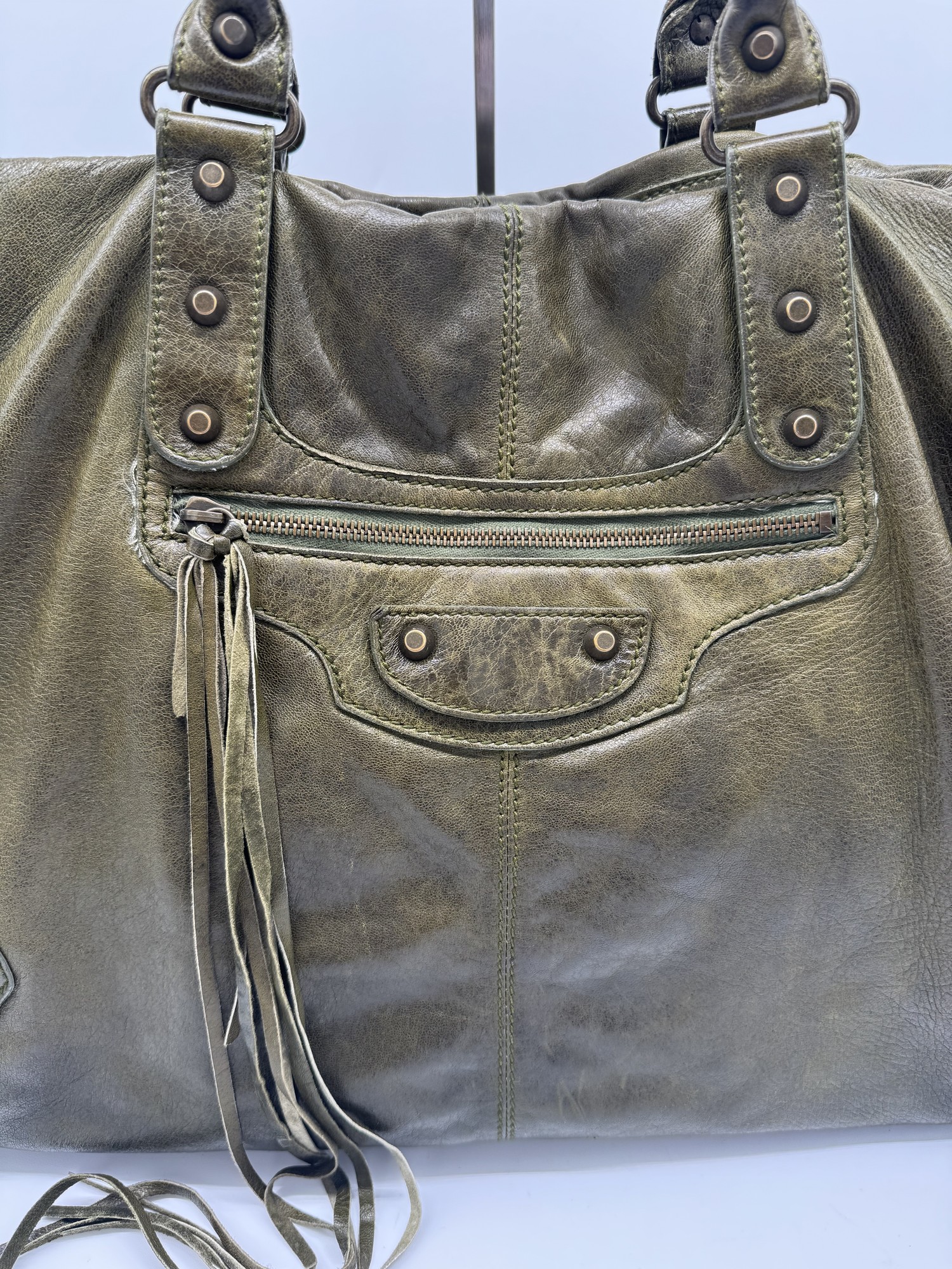 Balenciaga Classic Weekender Bag – Olive Green Leather
