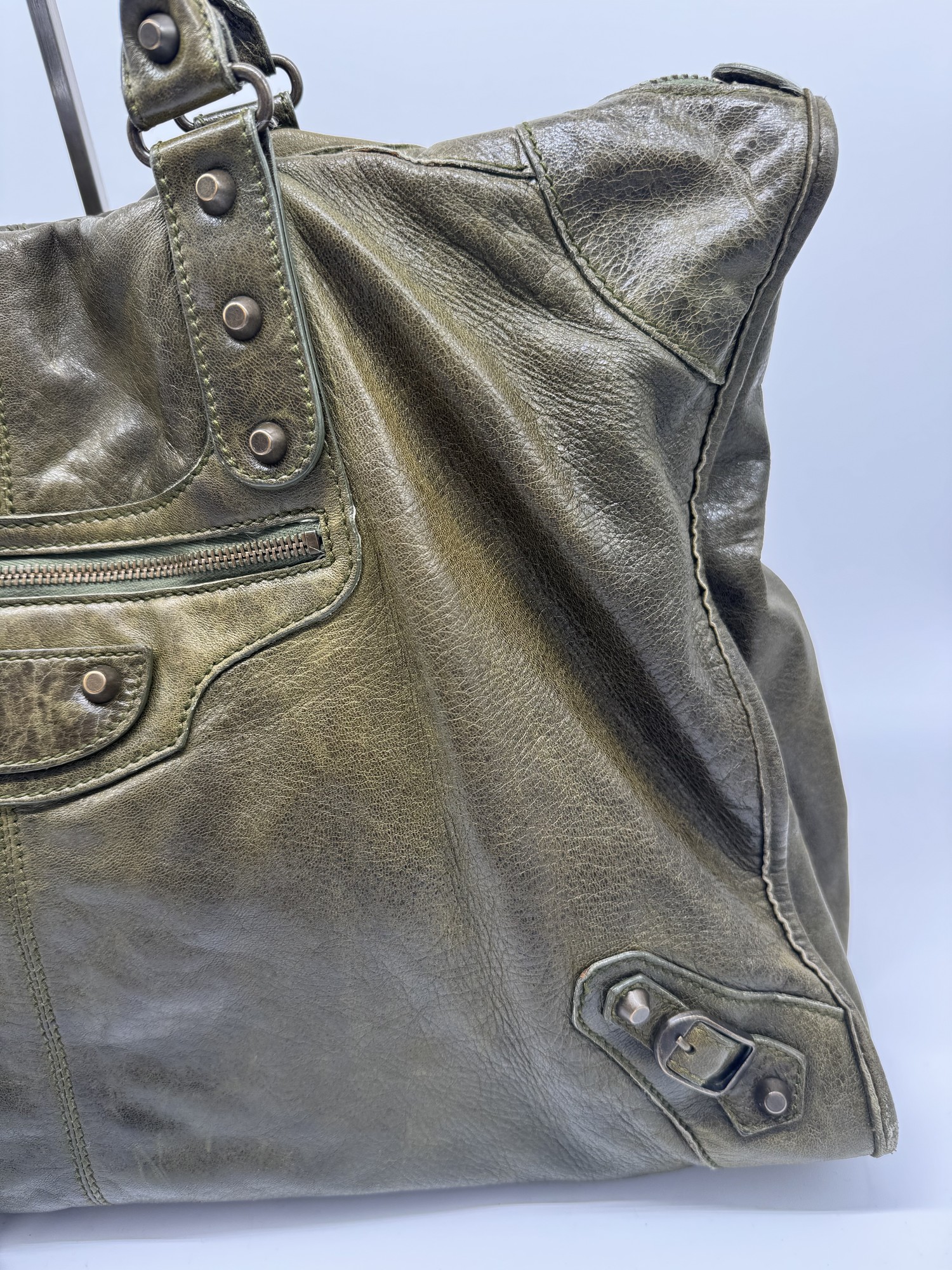 Balenciaga Classic Weekender Bag – Olive Green Leather