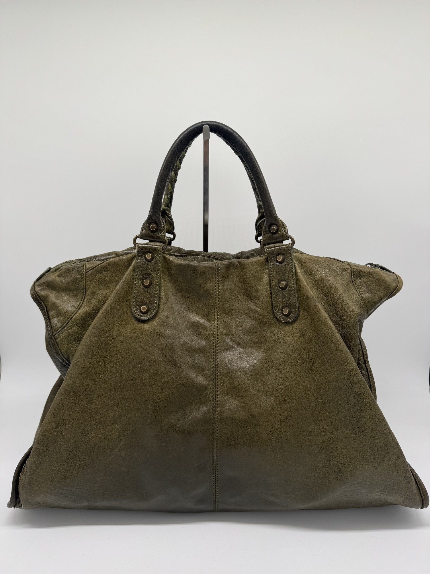 Balenciaga Classic Weekender Bag – Olive Green Leather