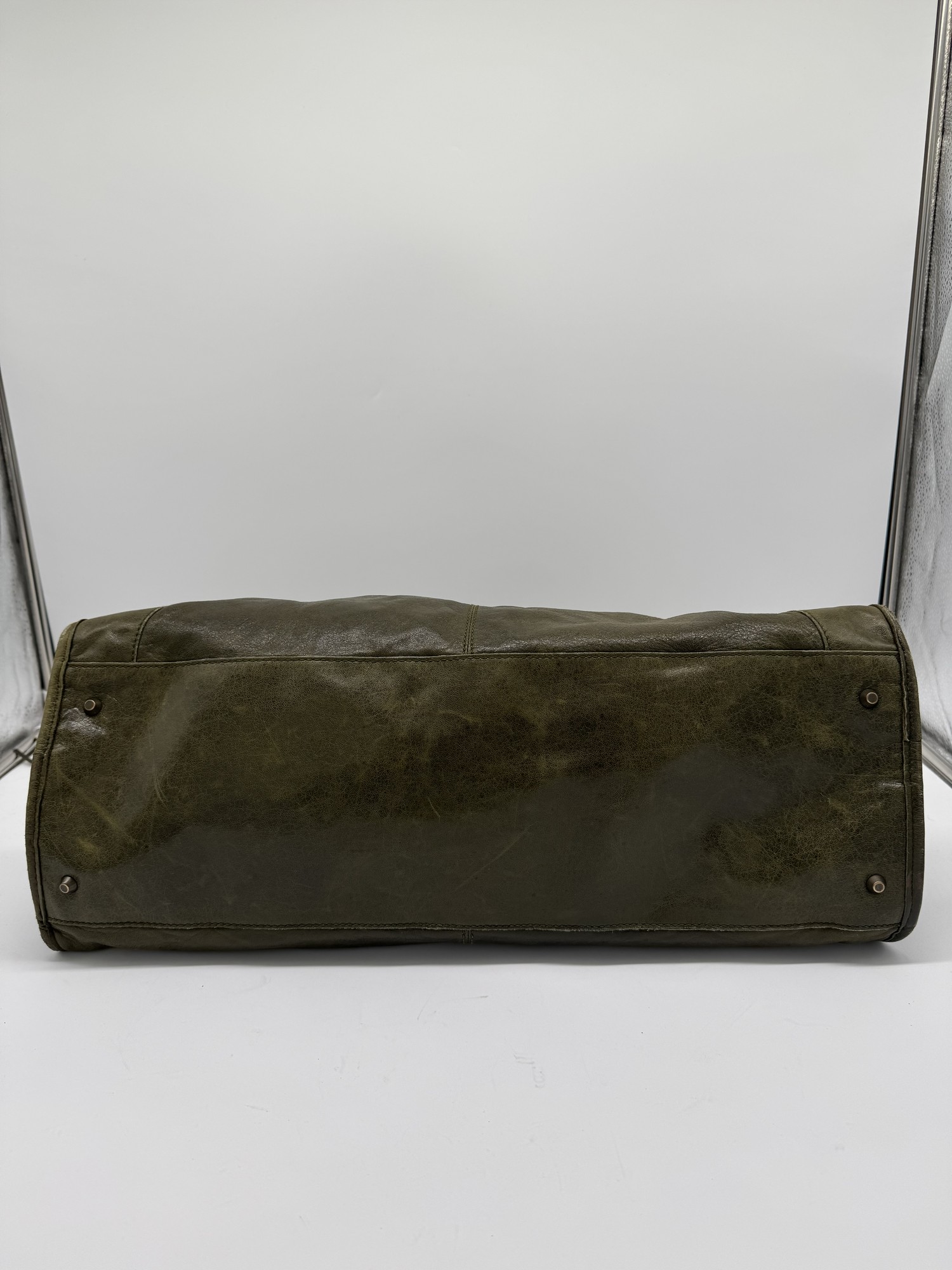 Balenciaga Classic Weekender Bag – Olive Green Leather