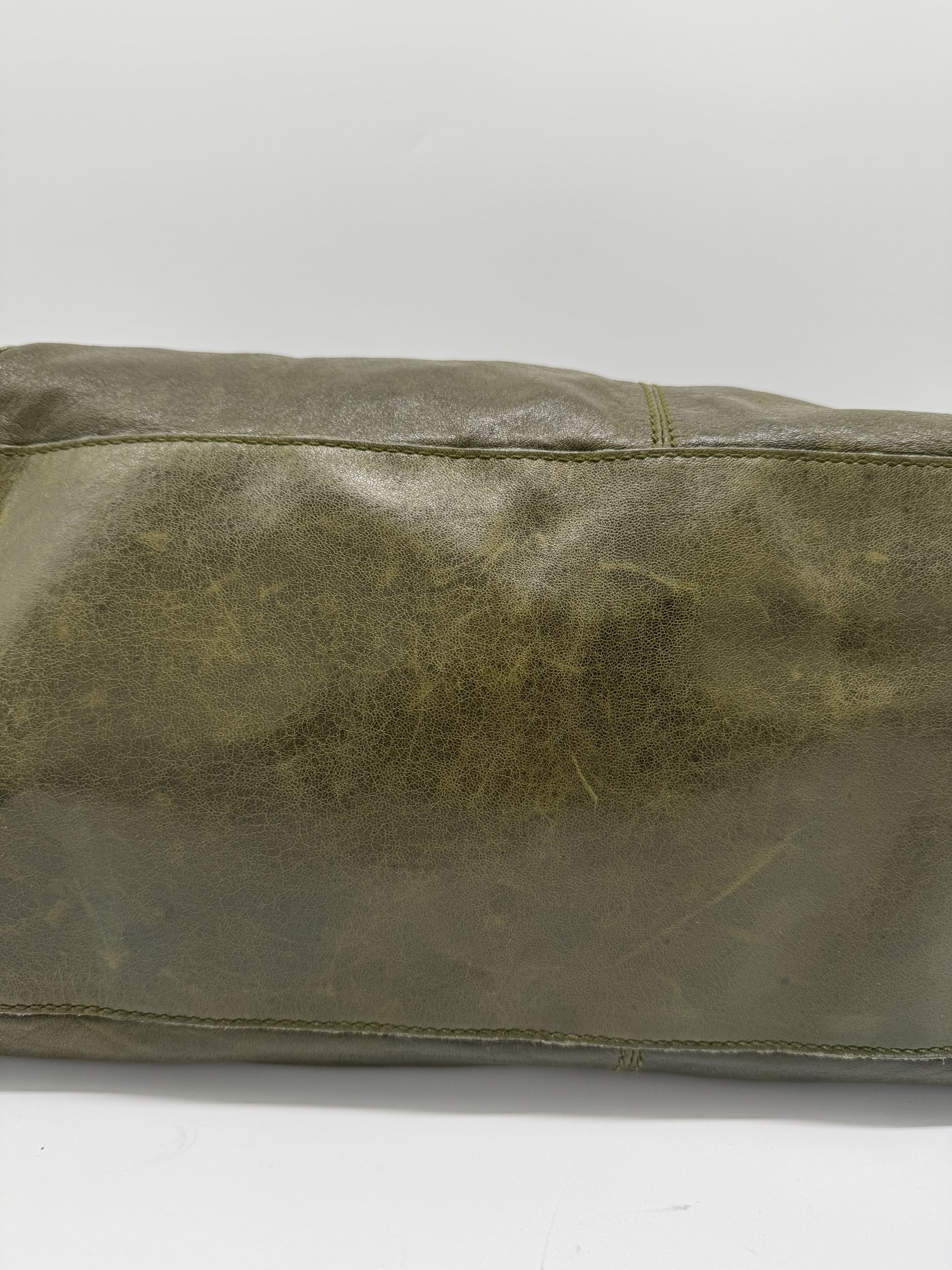 Balenciaga Classic Weekender Bag – Olive Green Leather