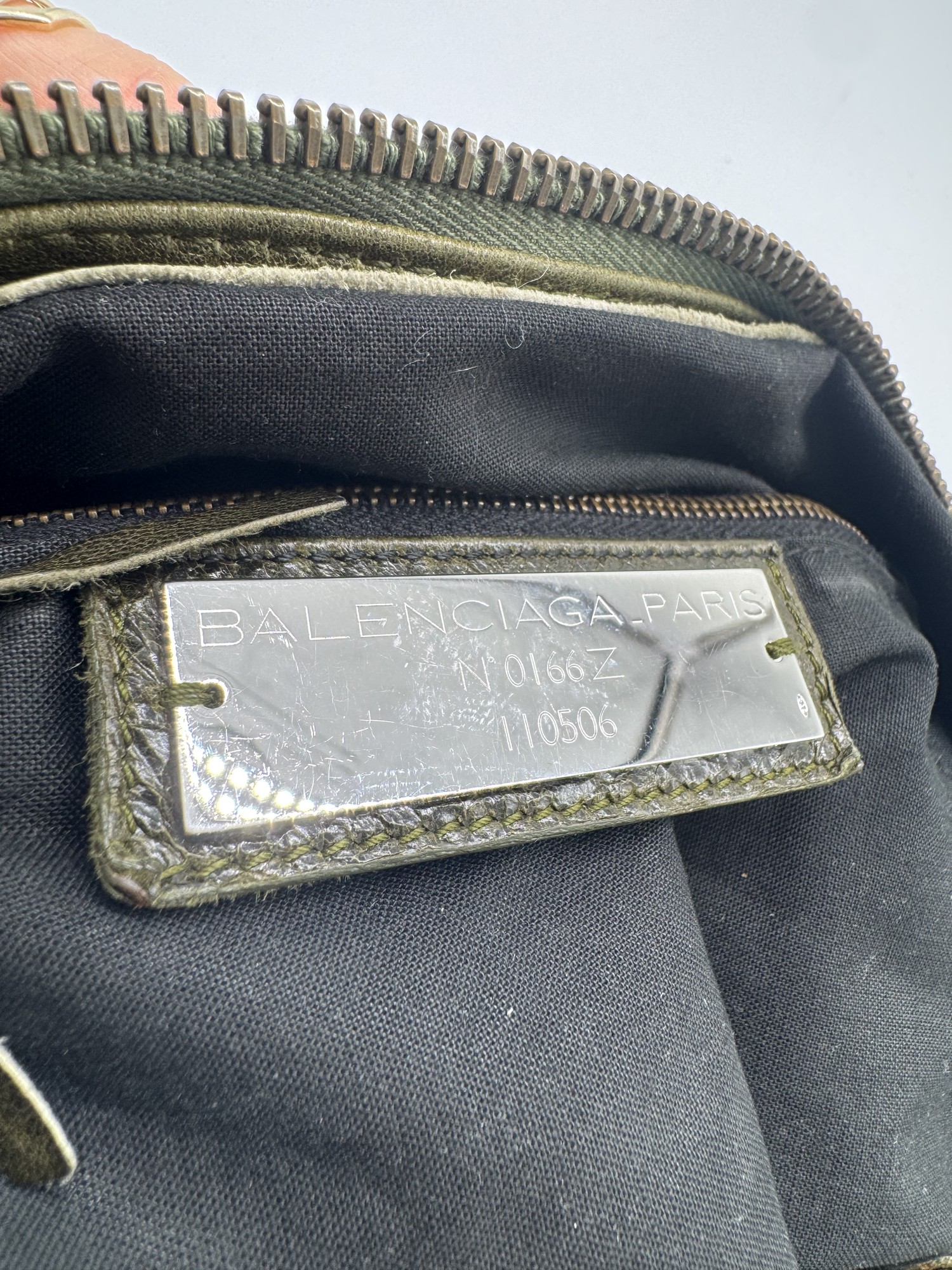 Balenciaga Classic Weekender Bag – Olive Green Leather