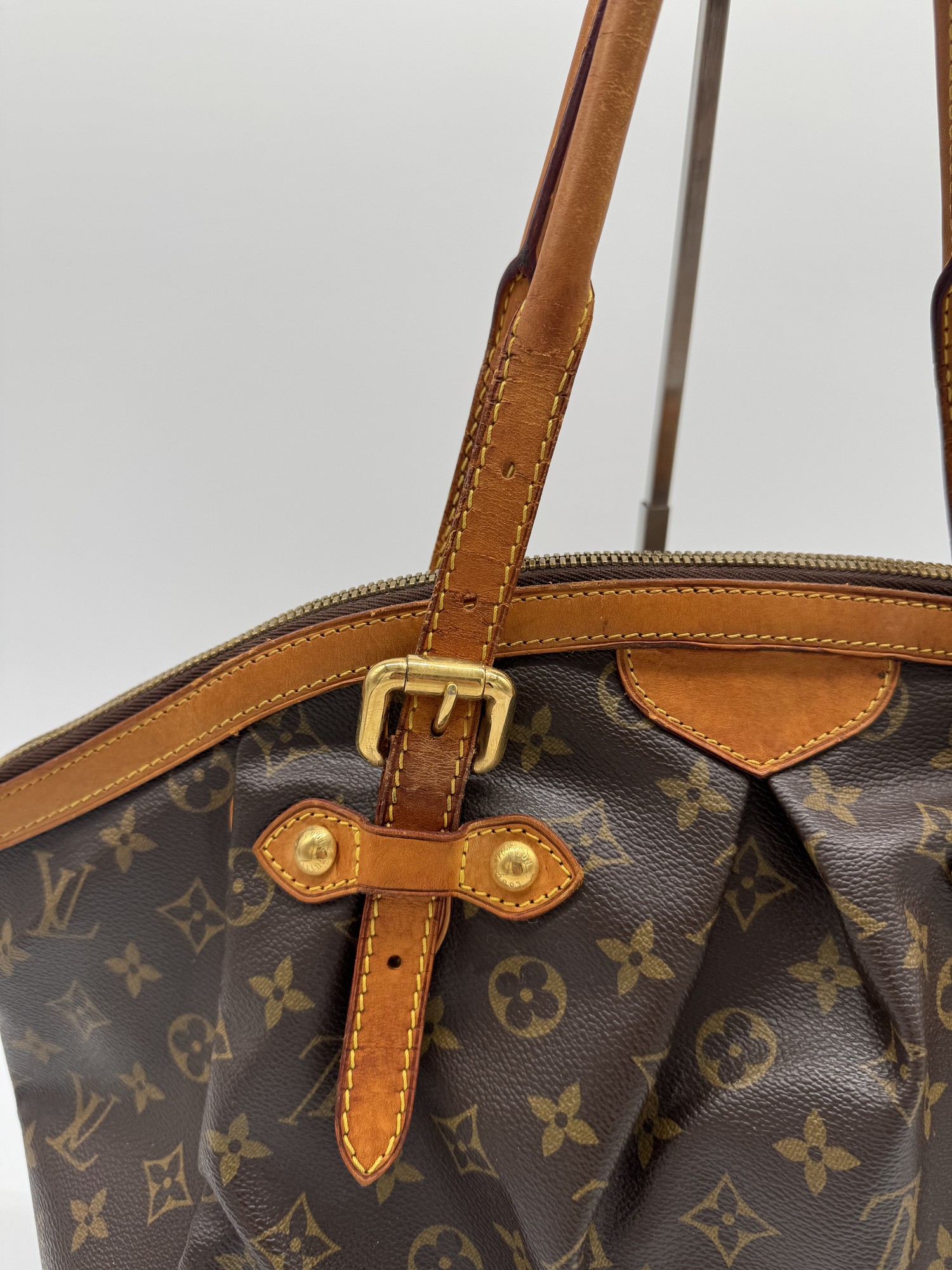 Louis Vuitton Monogram Tivoli GM Handbag