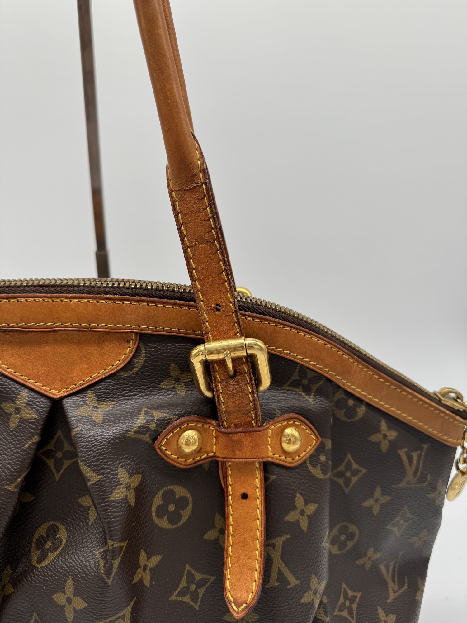 Louis Vuitton Monogram Tivoli GM Handbag