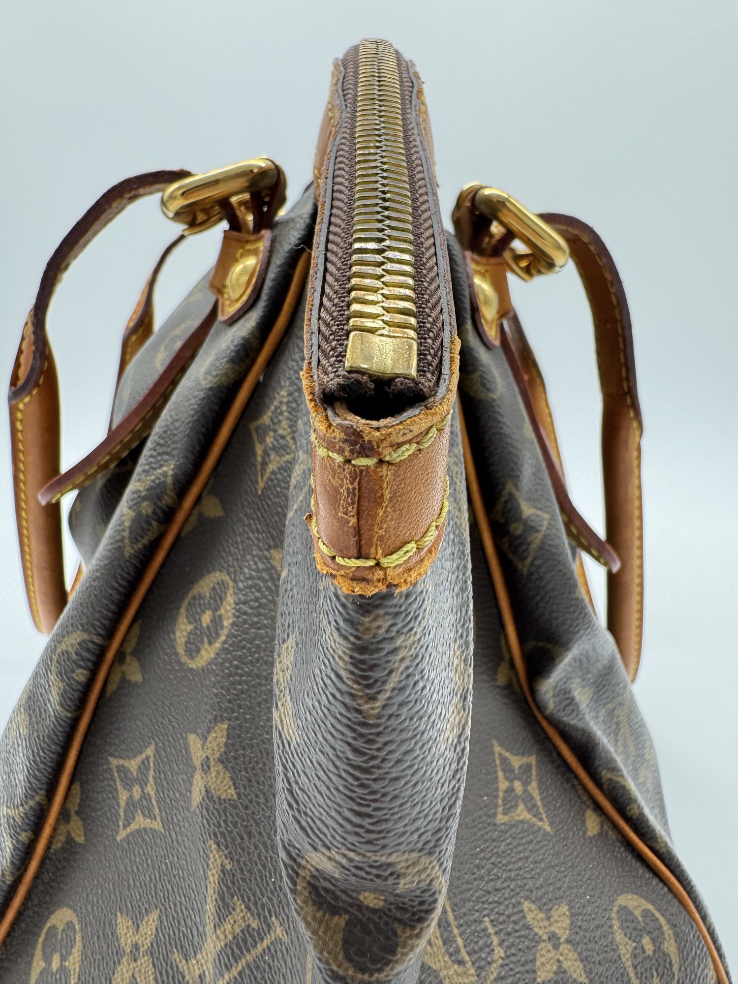 Louis Vuitton Monogram Tivoli GM Handbag