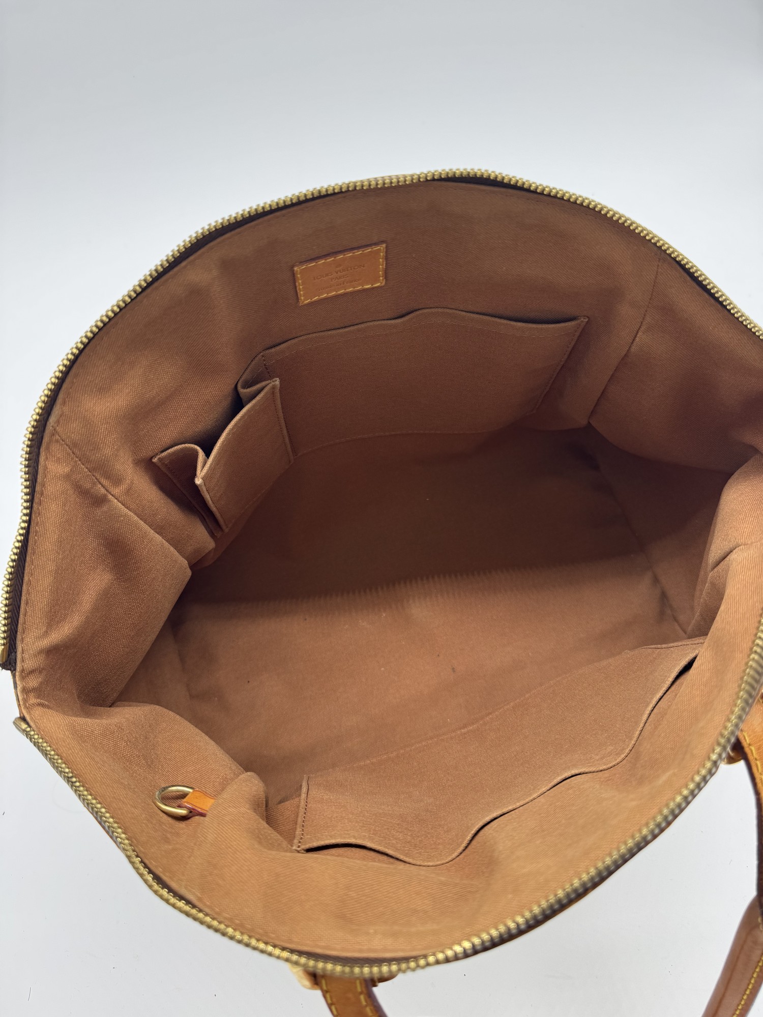 Louis Vuitton Monogram Tivoli GM Handbag
