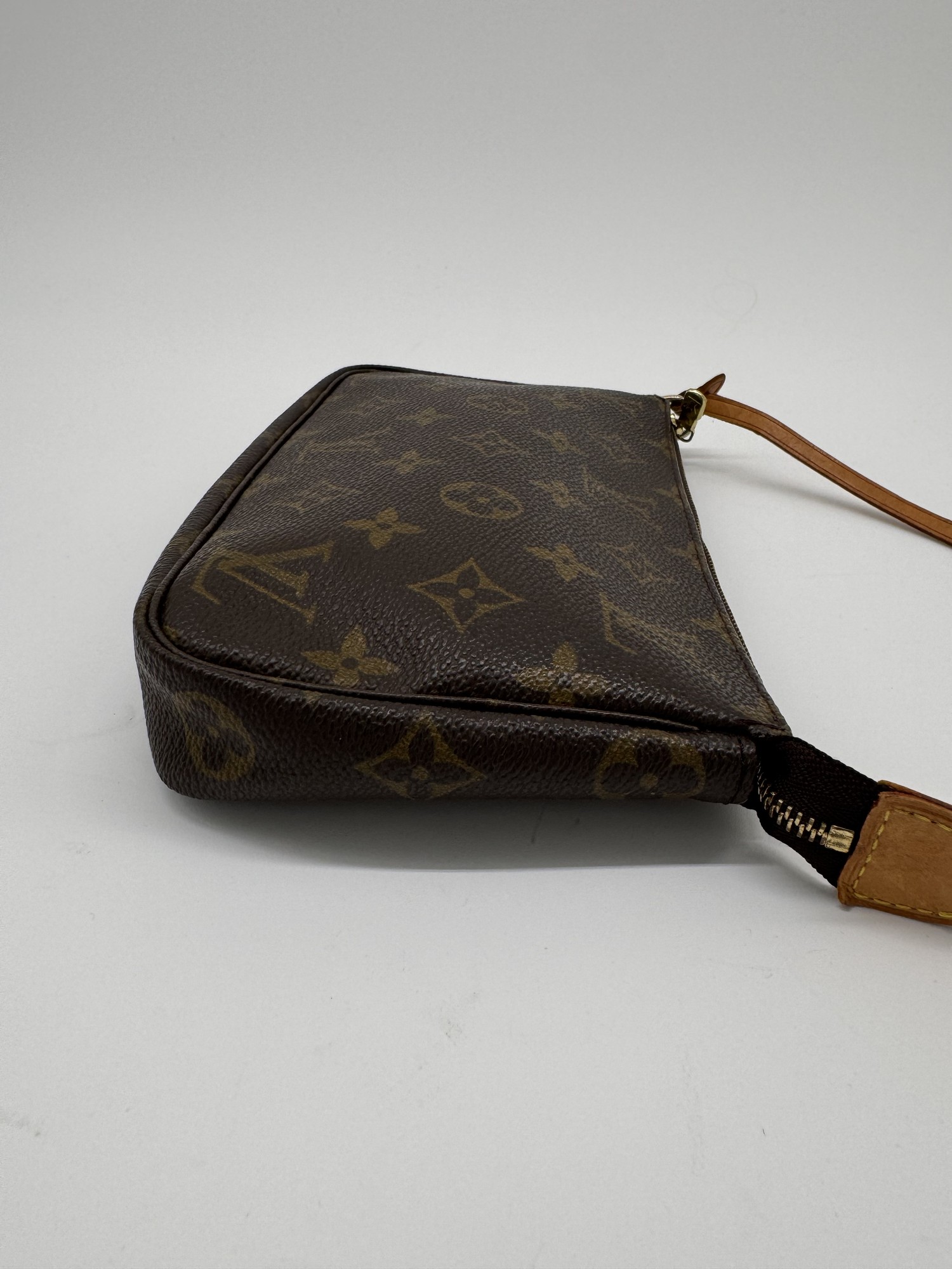 Louis Vuitton Monogram Pochette Accessoires
