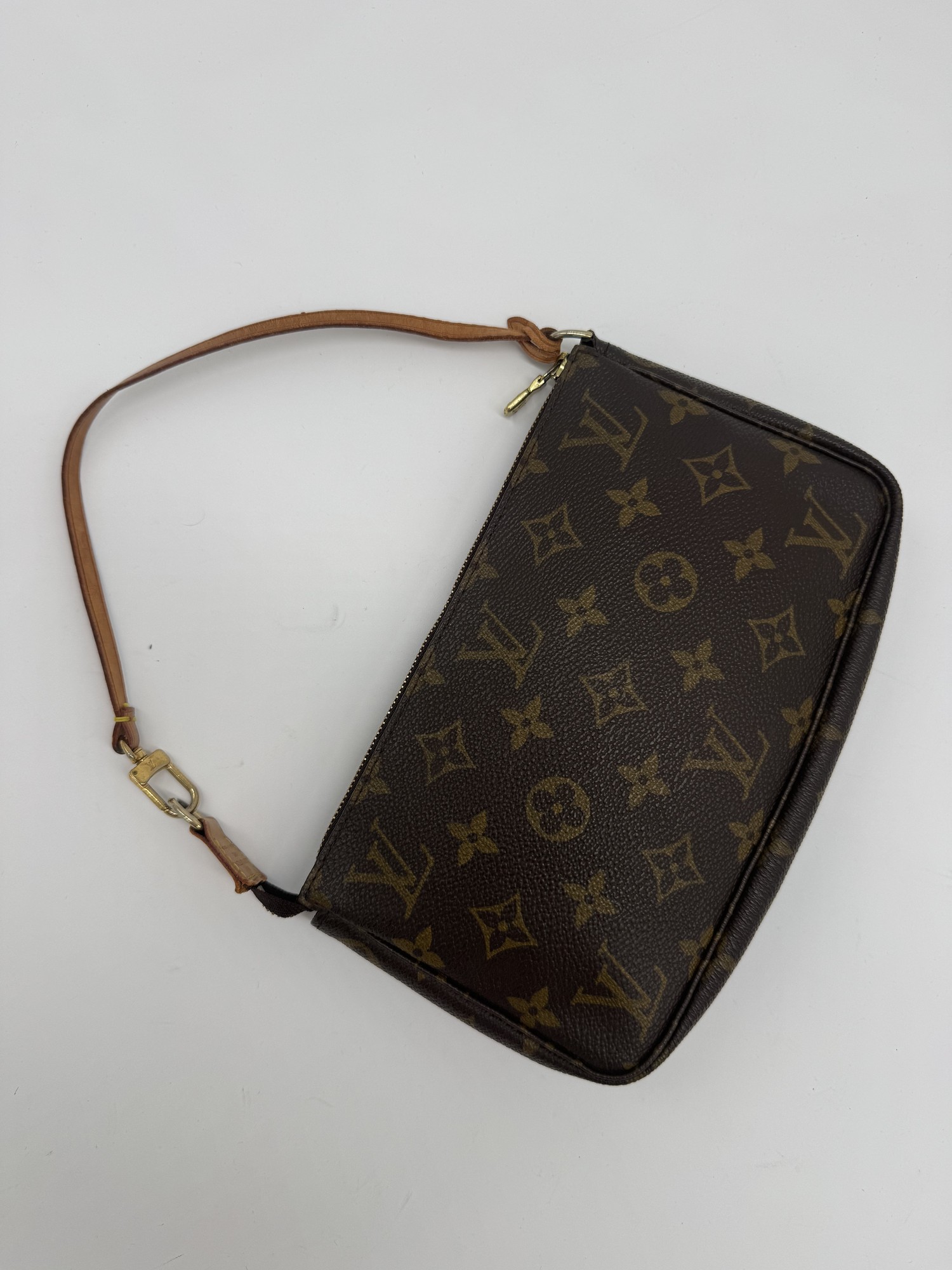 Louis Vuitton Monogram Pochette Accessoires