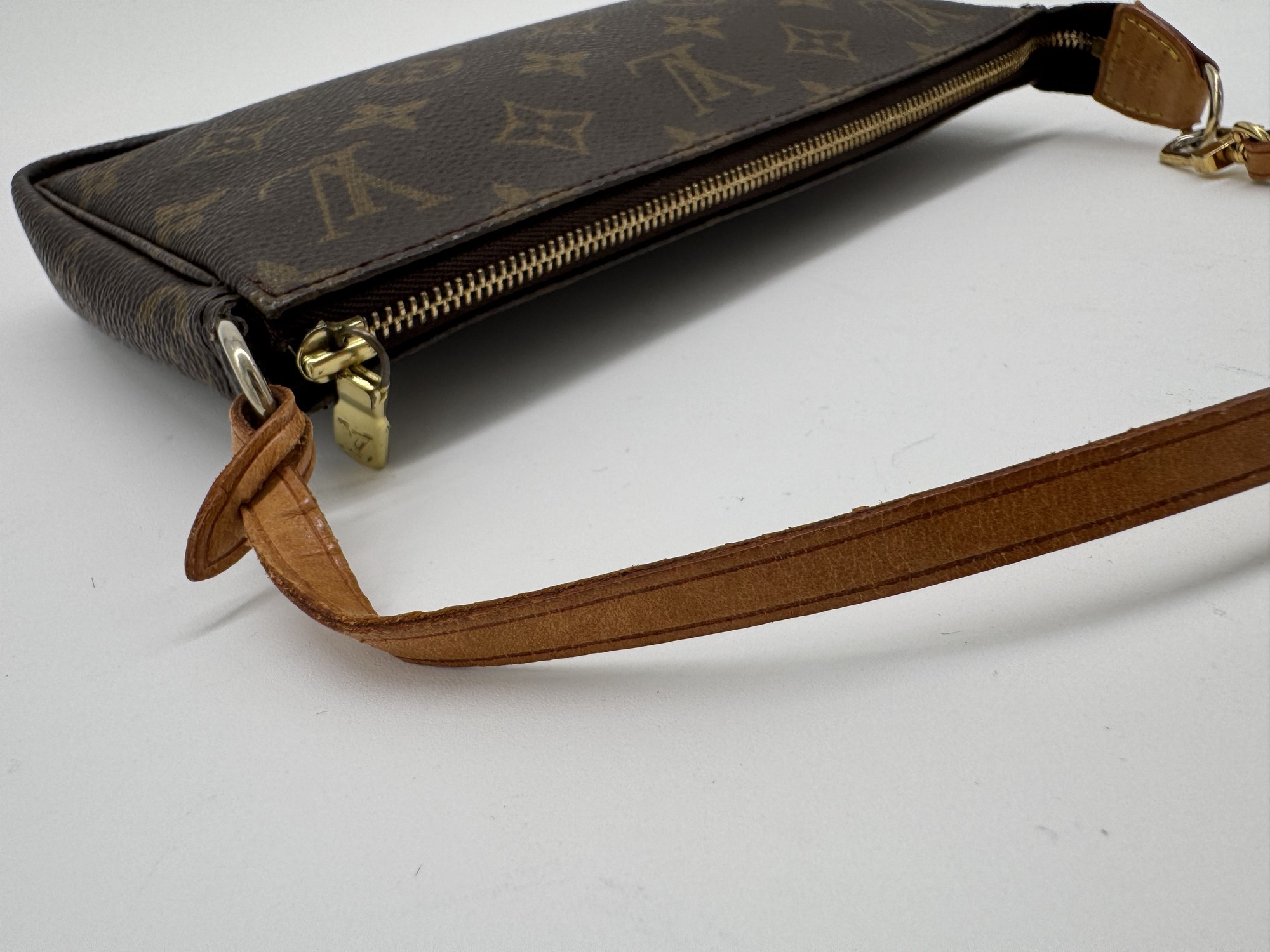 Louis Vuitton Monogram Pochette Accessoires